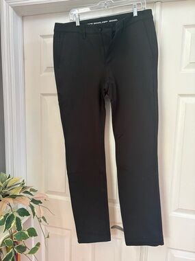 True Classic Men's Black Dress Pants - Slim Fit